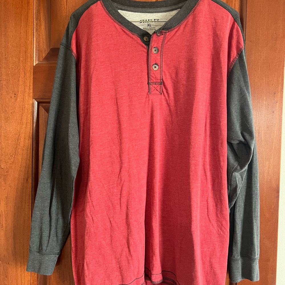 Stanley Men's Red and Gray Henley Shirt